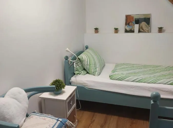 Mit Weinkeller - Nadas Pince *